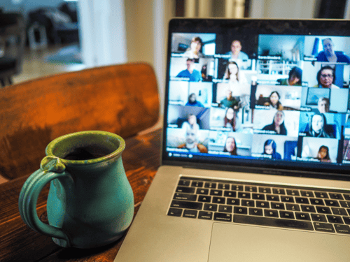 chris-montgomery-smgTvepind4-unsplash(中)